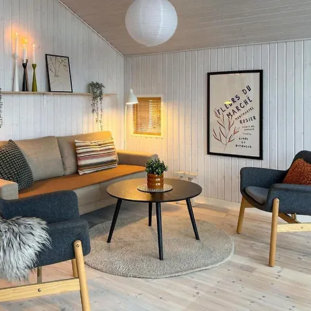 펜션 Beautiful In Bjert With Sauna *