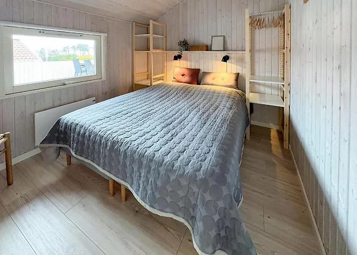 Beautiful In Bjert With Sauna 펜션