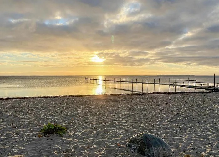 Beautiful In Bjert With Sauna Vakantiehuis *